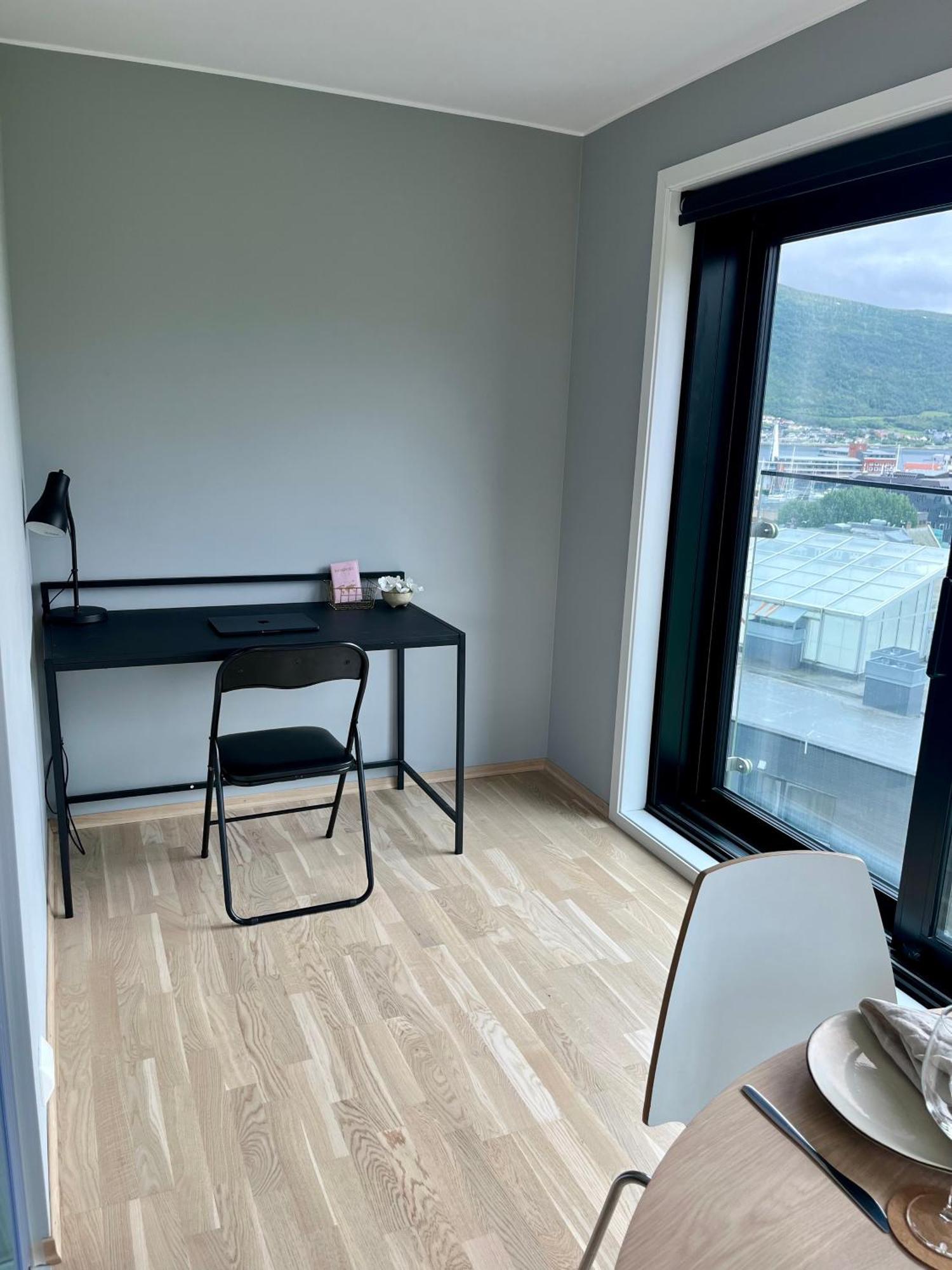City Center 7Th Floor Apartement With Beautiful View Tromsø Exteriér fotografie